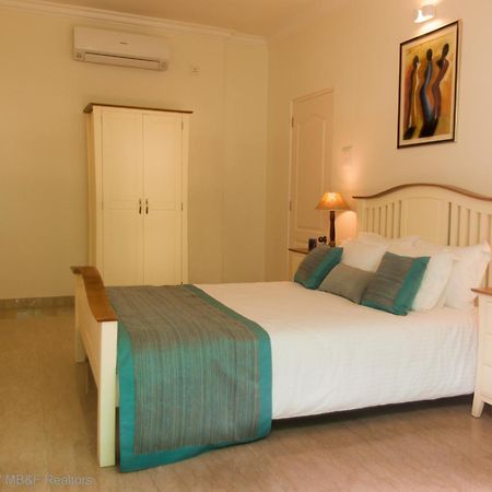 Bellagio Rezidencia 1 Bhk Service Apartments Калангуте Екстериор снимка